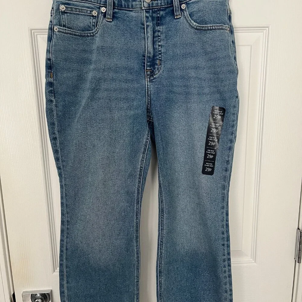 NWT: J. Crew Petite Flare Crop Jean in Signature Stretch - Misty Indigo Wash - Picture 6 of 8